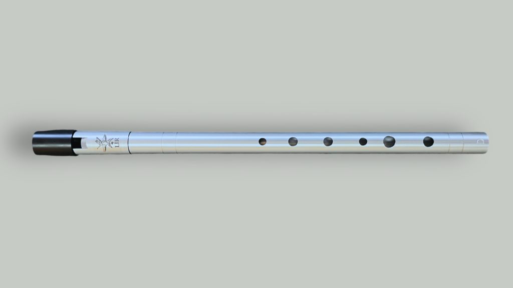 Lir PRO aluminum tin whistle full front view