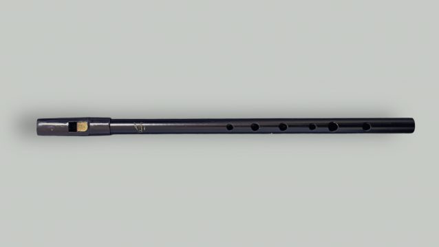 Shuh PRO tin whistle full front view